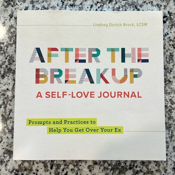 After the break up, a self-love journal - Picture 1 of 5